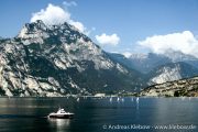 IMG_2200r.jpg