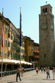 IMG_2204r.jpg